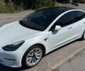 Білий Тесла Модель 3, об'ємом двигуна 0 л та пробігом 153 тис. км за 16500 $, фото 2 на Automoto.ua