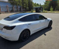 Білий Тесла Модель 3, об'ємом двигуна 0 л та пробігом 72 тис. км за 15900 $, фото 2 на Automoto.ua