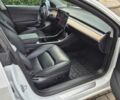 Белый Тесла Модель 3, объемом двигателя 0 л и пробегом 81 тыс. км за 11950 $, фото 7 на Automoto.ua