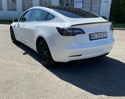 Белый Тесла Модель 3, объемом двигателя 0 л и пробегом 82 тыс. км за 20999 $, фото 2 на Automoto.ua