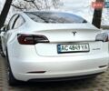 Белый Тесла Модель 3, объемом двигателя 0 л и пробегом 90 тыс. км за 19500 $, фото 19 на Automoto.ua