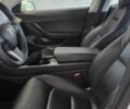 Білий Тесла Модель 3, об'ємом двигуна 0 л та пробігом 63 тис. км за 12600 $, фото 10 на Automoto.ua