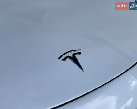 Тесла Модель 3 2020 у Івано-Франківську на Automoto.ua Білий Тесла Модель 3, об'ємом двигуна 0 л та пробігом 145 тис. км за 14850 $, фото 29 на Automoto.ua