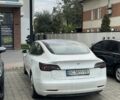 Белый Тесла Модель 3, объемом двигателя 0 л и пробегом 87 тыс. км за 16999 $, фото 1 на Automoto.ua