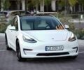 Білий Тесла Модель 3, об'ємом двигуна 0 л та пробігом 90 тис. км за 17900 $, фото 1 на Automoto.ua