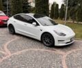 Белый Тесла Модель 3, объемом двигателя 0 л и пробегом 130 тыс. км за 17800 $, фото 1 на Automoto.ua