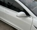 Білий Тесла Модель 3, об'ємом двигуна 0 л та пробігом 118 тис. км за 18000 $, фото 3 на Automoto.ua
