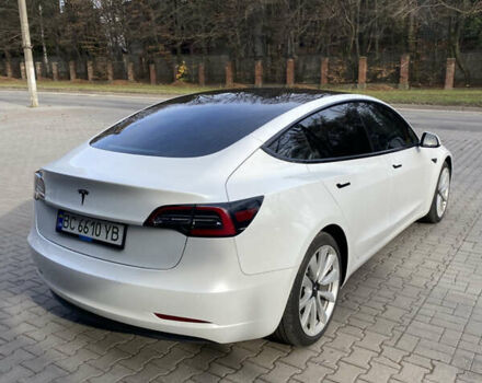 Белый Тесла Модель 3, объемом двигателя 0 л и пробегом 83 тыс. км за 21500 $, фото 2 на Automoto.ua