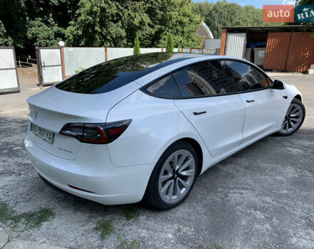 Белый Тесла Модель 3, объемом двигателя 0 л и пробегом 99 тыс. км за 20000 $, фото 4 на Automoto.ua