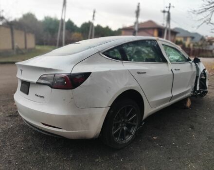 Білий Тесла Модель 3, об'ємом двигуна 0 л та пробігом 67 тис. км за 9500 $, фото 11 на Automoto.ua