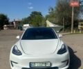 Белый Тесла Модель 3, объемом двигателя 0 л и пробегом 143 тыс. км за 15000 $, фото 1 на Automoto.ua