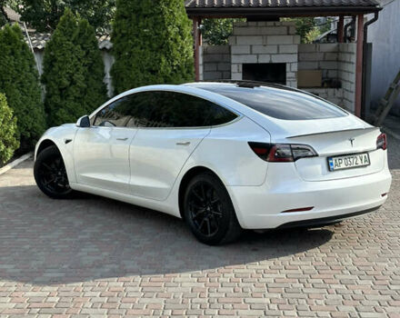 Белый Тесла Модель 3, объемом двигателя 0 л и пробегом 70 тыс. км за 18900 $, фото 17 на Automoto.ua