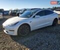 Білий Тесла Модель 3, об'ємом двигуна 0 л та пробігом 81 тис. км за 4500 $, фото 1 на Automoto.ua