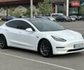 Білий Тесла Модель 3, об'ємом двигуна 0 л та пробігом 59 тис. км за 22500 $, фото 35 на Automoto.ua
