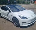 Белый Тесла Модель 3, объемом двигателя 0 л и пробегом 56 тыс. км за 16250 $, фото 4 на Automoto.ua