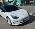 Белый Тесла Модель 3, объемом двигателя 0 л и пробегом 112 тыс. км за 16500 $, фото 1 на Automoto.ua