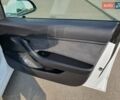 Белый Тесла Модель 3, объемом двигателя 0 л и пробегом 88 тыс. км за 22800 $, фото 47 на Automoto.ua