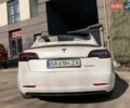 Белый Тесла Модель 3, объемом двигателя 0 л и пробегом 85 тыс. км за 16000 $, фото 9 на Automoto.ua