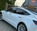 Белый Тесла Модель 3, объемом двигателя 0 л и пробегом 120 тыс. км за 15199 $, фото 37 на Automoto.ua