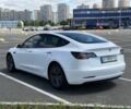 Білий Тесла Модель 3, об'ємом двигуна 0 л та пробігом 81 тис. км за 19395 $, фото 3 на Automoto.ua