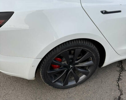 Білий Тесла Модель 3, об'ємом двигуна 0 л та пробігом 116 тис. км за 22000 $, фото 7 на Automoto.ua