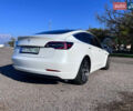 Білий Тесла Модель 3, об'ємом двигуна 0 л та пробігом 74 тис. км за 19000 $, фото 30 на Automoto.ua
