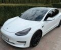 Білий Тесла Модель 3, об'ємом двигуна 0 л та пробігом 72 тис. км за 18700 $, фото 1 на Automoto.ua