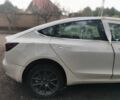 Белый Тесла Модель 3, объемом двигателя 0 л и пробегом 67 тыс. км за 9500 $, фото 10 на Automoto.ua