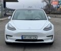 Белый Тесла Модель 3, объемом двигателя 0 л и пробегом 47 тыс. км за 20000 $, фото 4 на Automoto.ua