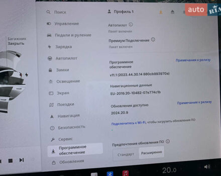 Белый Тесла Модель 3, объемом двигателя 0 л и пробегом 99 тыс. км за 20000 $, фото 16 на Automoto.ua