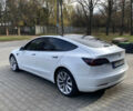 Белый Тесла Модель 3, объемом двигателя 0 л и пробегом 83 тыс. км за 21500 $, фото 3 на Automoto.ua