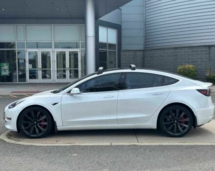 Білий Тесла Модель 3, об'ємом двигуна 0 л та пробігом 35 тис. км за 6900 $, фото 4 на Automoto.ua