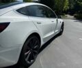 Білий Тесла Модель 3, об'ємом двигуна 0 л та пробігом 135 тис. км за 16500 $, фото 2 на Automoto.ua