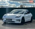 Белый Тесла Модель 3, объемом двигателя 0 л и пробегом 90 тыс. км за 18999 $, фото 7 на Automoto.ua