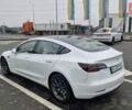 Белый Тесла Модель 3, объемом двигателя 0 л и пробегом 93 тыс. км за 16800 $, фото 7 на Automoto.ua
