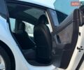 Белый Тесла Модель 3, объемом двигателя 0 л и пробегом 84 тыс. км за 15500 $, фото 40 на Automoto.ua