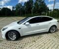 Белый Тесла Модель 3, объемом двигателя 0 л и пробегом 100 тыс. км за 17600 $, фото 35 на Automoto.ua