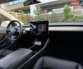 Белый Тесла Модель 3, объемом двигателя 0 л и пробегом 120 тыс. км за 15199 $, фото 65 на Automoto.ua