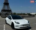 Білий Тесла Модель 3, об'ємом двигуна 0 л та пробігом 53 тис. км за 19500 $, фото 1 на Automoto.ua