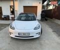Белый Тесла Модель 3, объемом двигателя 0 л и пробегом 54 тыс. км за 21700 $, фото 4 на Automoto.ua