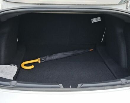 Белый Тесла Модель 3, объемом двигателя 0 л и пробегом 112 тыс. км за 24300 $, фото 7 на Automoto.ua