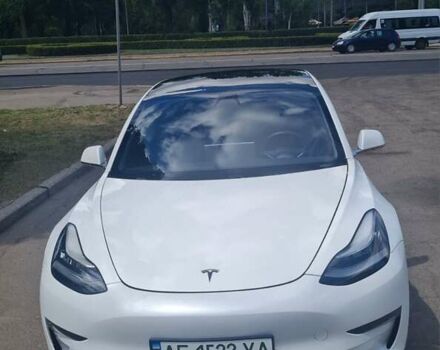 Белый Тесла Модель 3, объемом двигателя 0 л и пробегом 72 тыс. км за 16500 $, фото 2 на Automoto.ua
