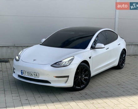 Тесла Модель 3 2020 у Івано-Франківську на Automoto.ua Білий Тесла Модель 3, об'ємом двигуна 0 л та пробігом 145 тис. км за 14850 $, фото 39 на Automoto.ua
