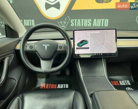 Белый Тесла Модель 3, объемом двигателя 0 л и пробегом 65 тыс. км за 18900 $, фото 20 на Automoto.ua
