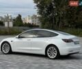 Білий Тесла Модель 3, об'ємом двигуна 0 л та пробігом 81 тис. км за 16900 $, фото 11 на Automoto.ua