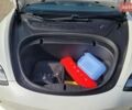 Білий Тесла Модель 3, об'ємом двигуна 0 л та пробігом 47 тис. км за 26200 $, фото 8 на Automoto.ua