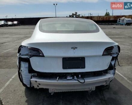 Тесла Модель 3 2020 у Львові на Automoto.ua Білий Тесла Модель 3, об'ємом двигуна 0 л та пробігом 43 тис. км за 3000 $, фото 5 на Automoto.ua