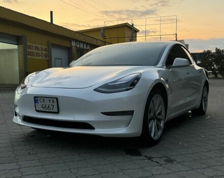 Белый Тесла Модель 3, объемом двигателя 0 л и пробегом 90 тыс. км за 17900 $, фото 11 на Automoto.ua