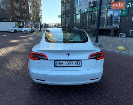 Белый Тесла Модель 3, объемом двигателя 0 л и пробегом 171 тыс. км за 17900 $, фото 2 на Automoto.ua
