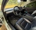 Белый Тесла Модель 3, объемом двигателя 0 л и пробегом 159 тыс. км за 19000 $, фото 7 на Automoto.ua